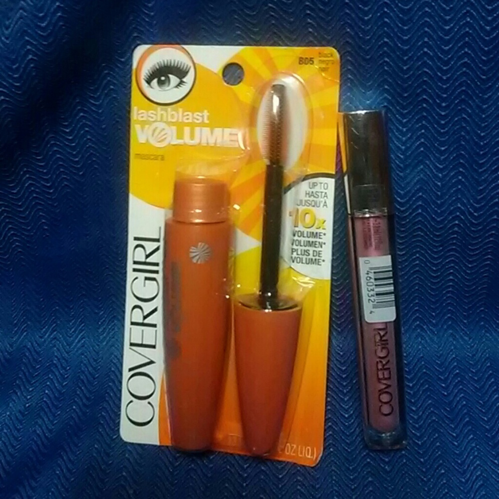 NWT Covergirl Makeup